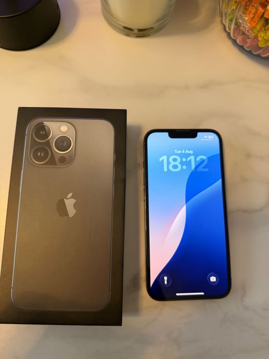 iPhone 13 Pro ..