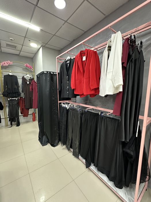 Продается женский бутик одежды