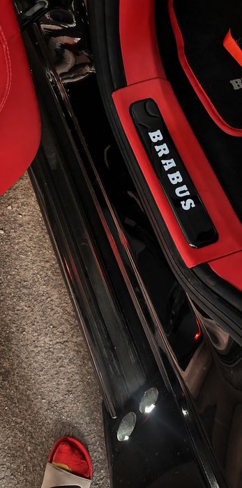 Brabus светещи лайсни на праговете W463 W464 W463A W465 Mercedes G class brabus door cover trim g63amg G500 g350 led Iluminated