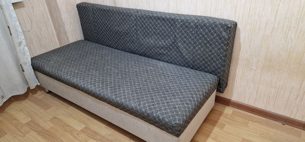 Продам диван раздвижной