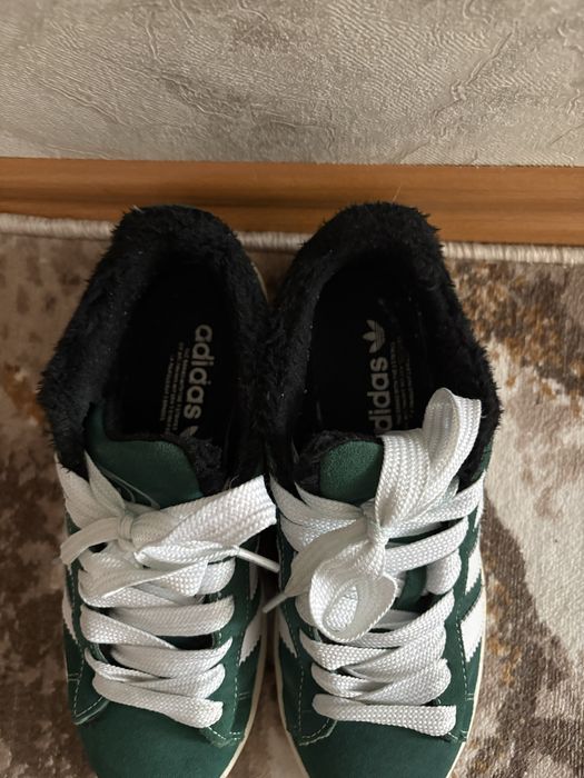 Кроссовки утепленные