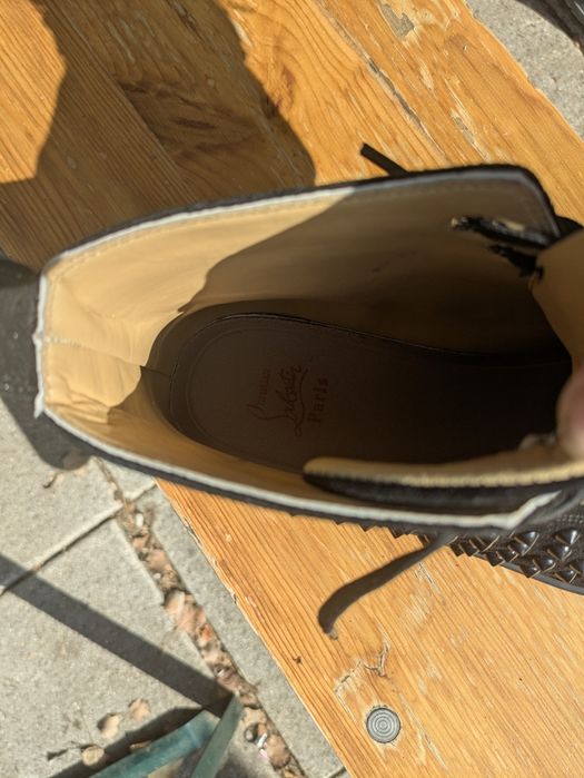 Louboutin High Top Black Suede (mărimi: 44)