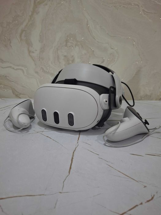 Meta Quest 3 512 GB + аксессуары в подарок