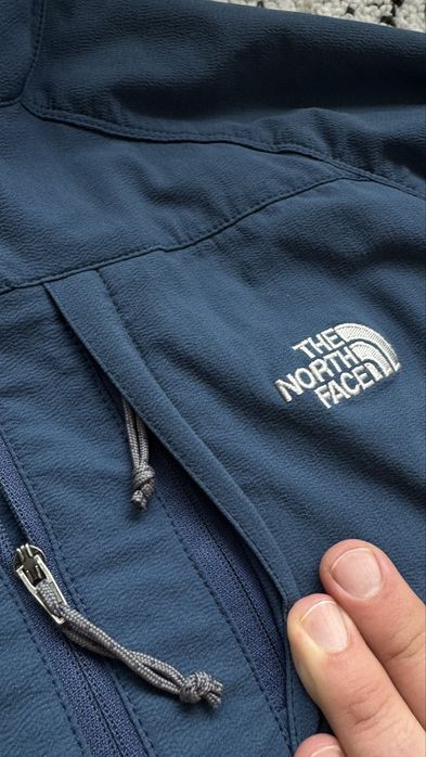 Мъжка ветровка The North Face размер S