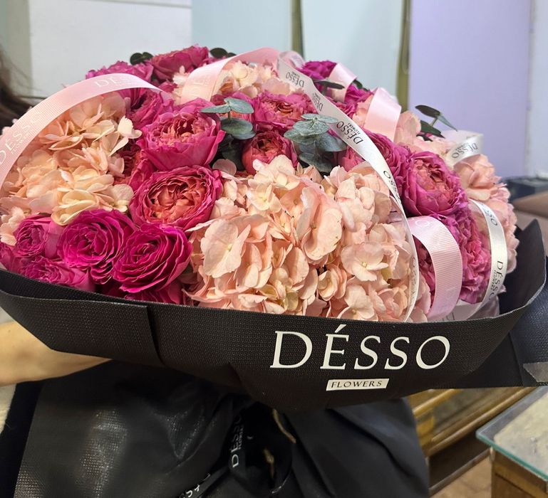 Красивые свежие цветы