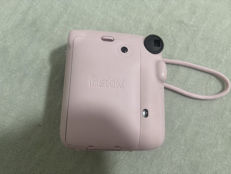Фотоаппарат Instax mini 12