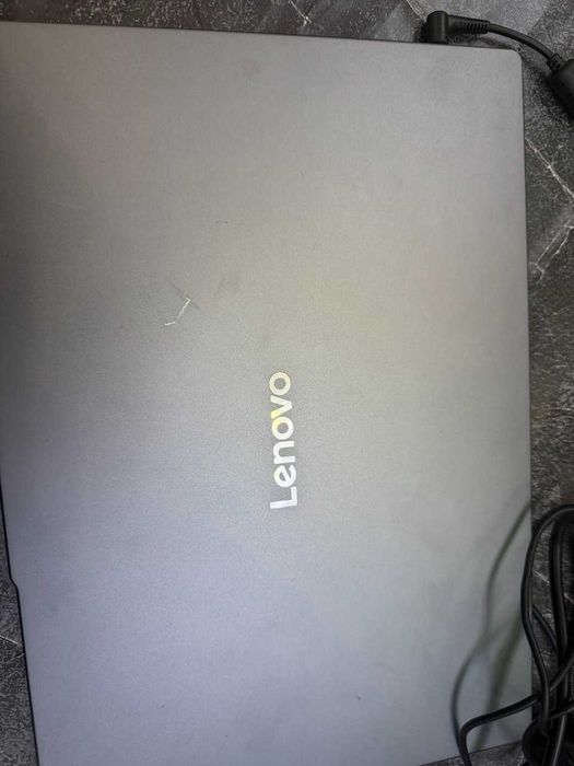 ноутбук Lenovo (г Астана,ул Сыганак 54) Л: 105/9726