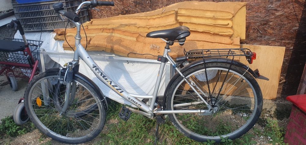 Biciclete de vânzare
