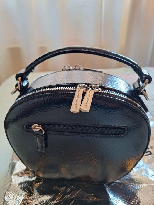 Дамска чанта David Jones