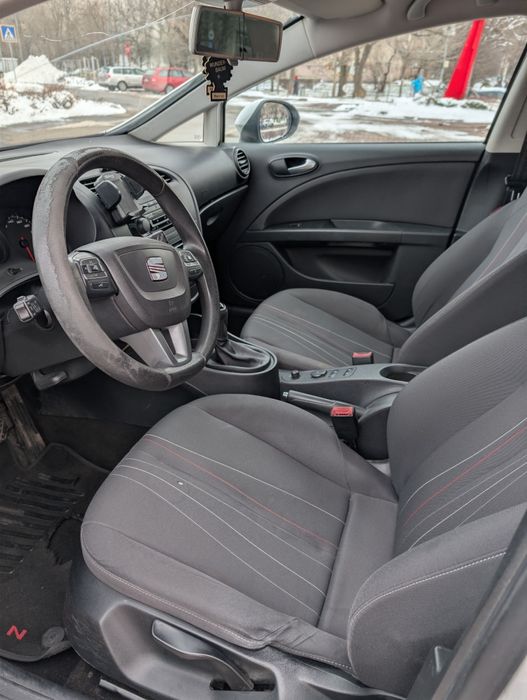 Seat Leon 2012 – 177.000 km de amintiri frumoase, gata pentru altele n