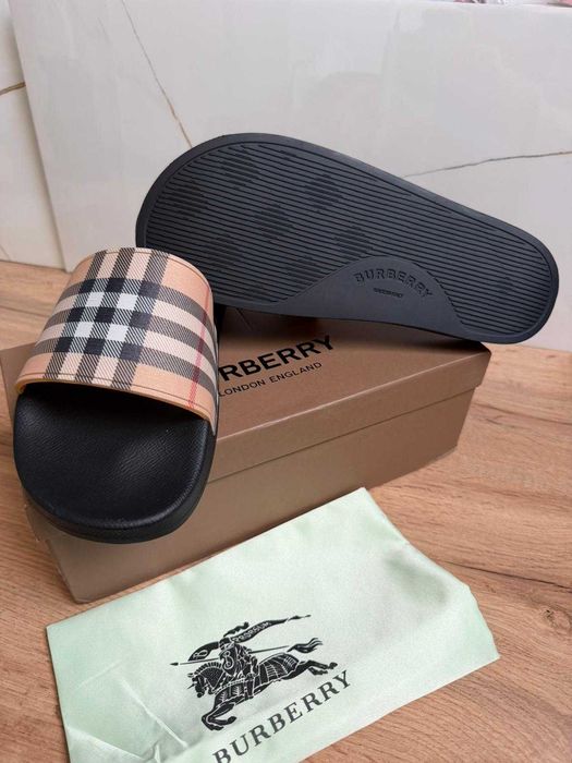 Чехли Burberry 43 44
