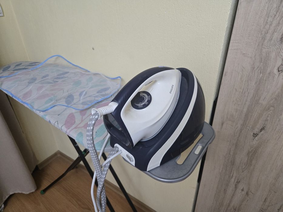 Парогенератор Phillips + дъска за гладене подарък