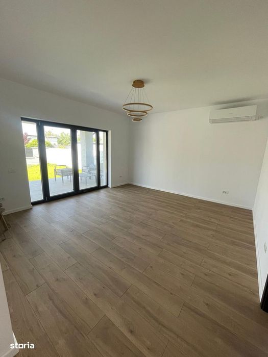 COMISION 0|Casă Nouă cu 4 Camere | Potențial de Mansardare!