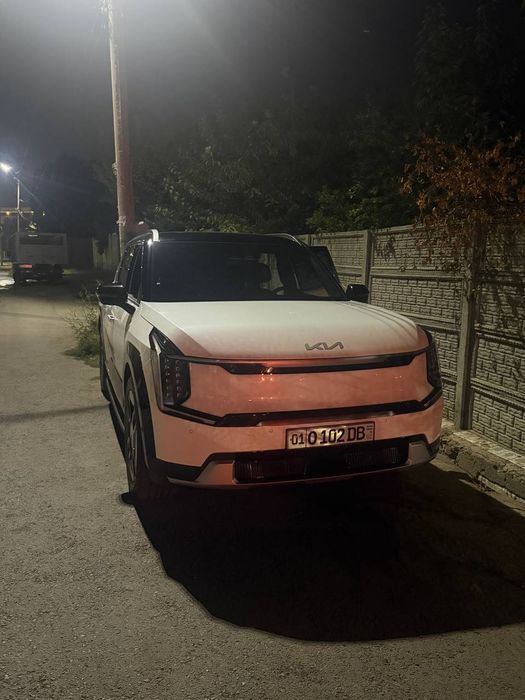 Kia ev 9 sotiladi