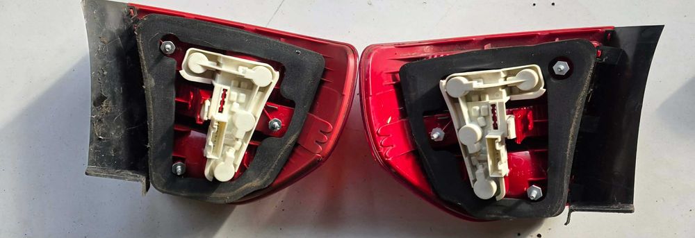 Стопове за BMW E90