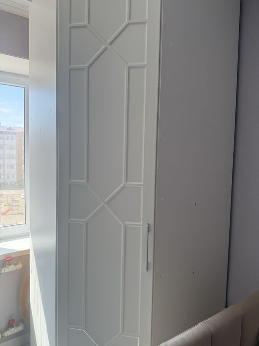 Продается угловой шкаф