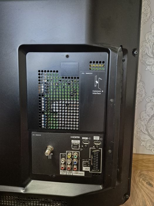 Телевизор Panasonic модель  ТХ-PR50U30