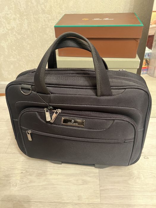 дорожная сумка,  чемоданчик для стюардесс