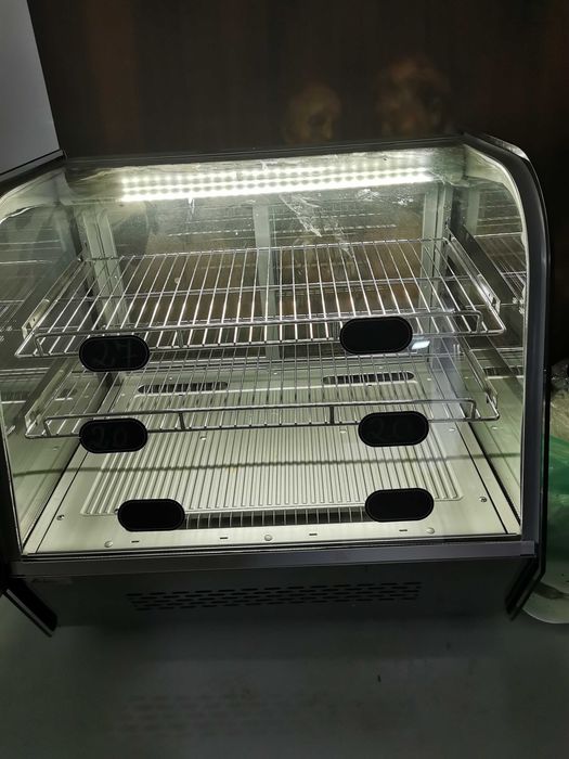 Vitrina frigorică sandwich