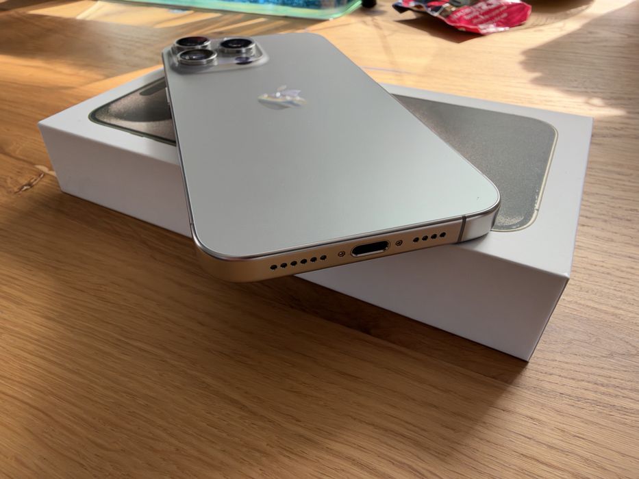 iPhone 15 Pro Max 512GB