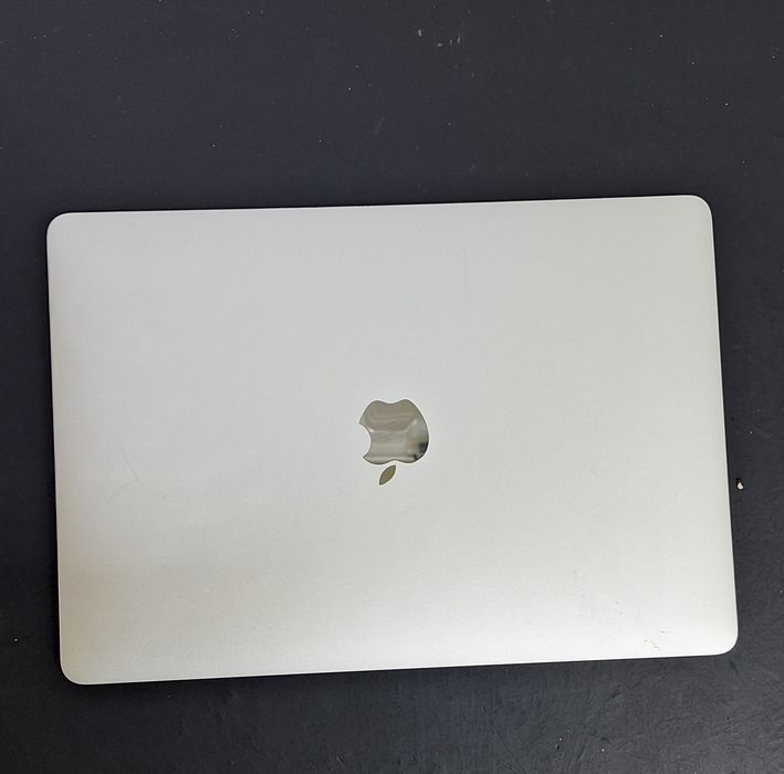 MacBook Air 2020 M1 256 SSD 8 GB Garantie  Fără Încărcător #50719
