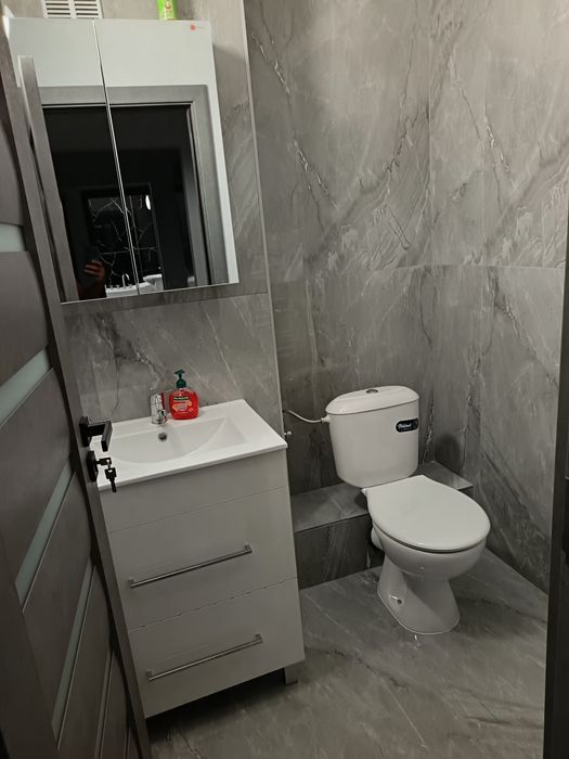Vănd apartament cu 4camere