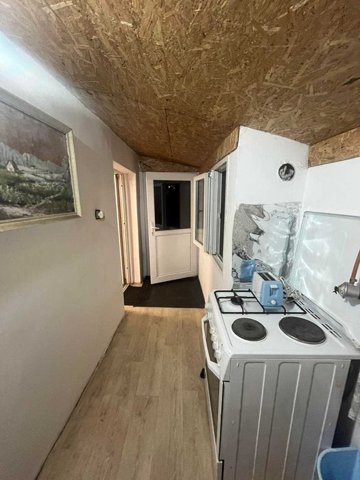 Дава се под наем Къща в София, Център - 50 кв.м за 350 € - Снимка #1