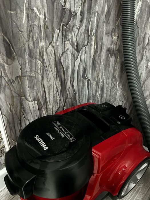 Продам пылесос Philips