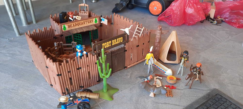 western playmobil