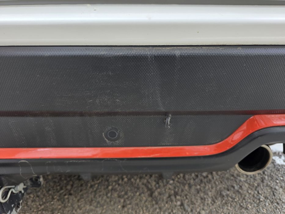 Задний бампер на СУБАРУ ФОРЕСТЕР