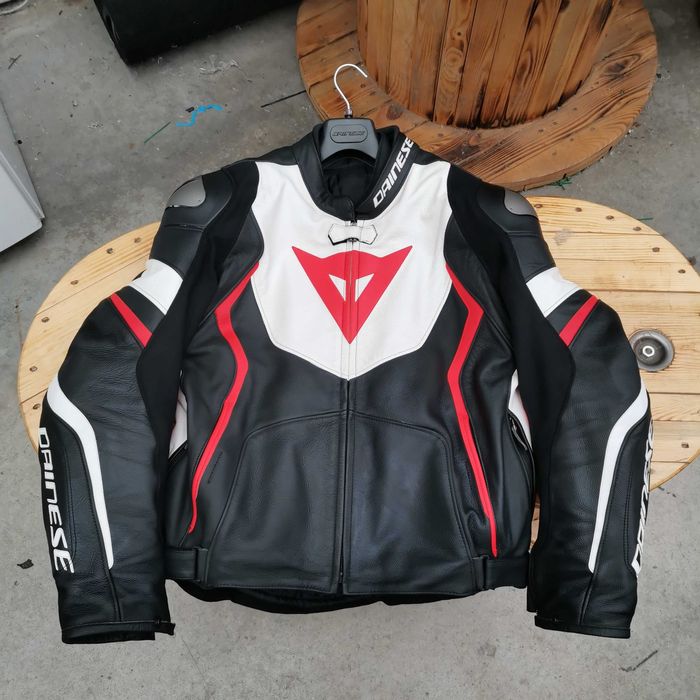 Мото Екип Dainese Avro 4 - две части