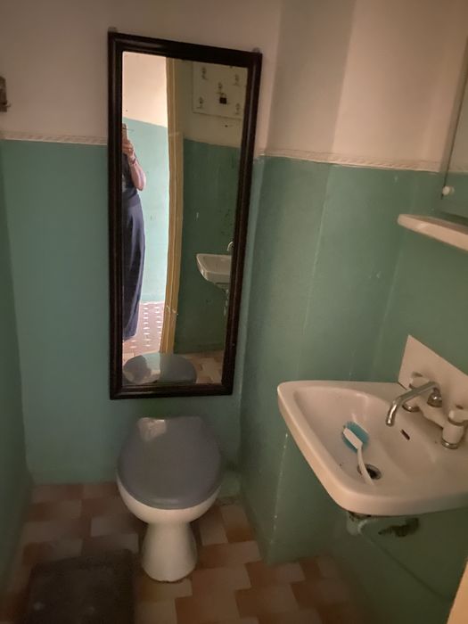 Vind apartament cu 3 camere decomndate