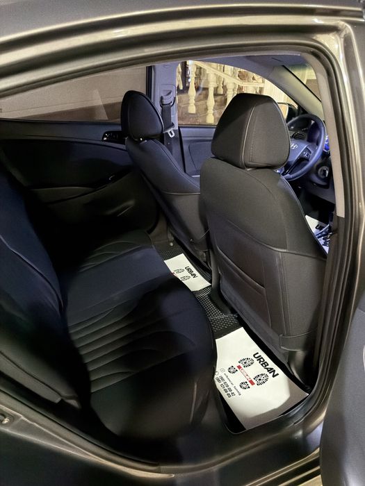 Hyundai accent 2013