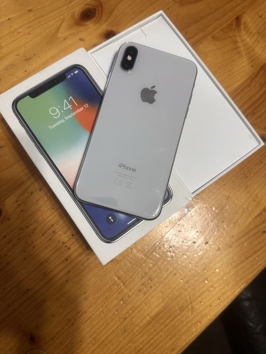 iPhone X 64GB White