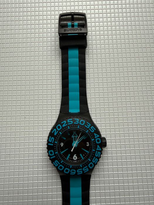 Ceas Swatch folosit de cateva ori doar
