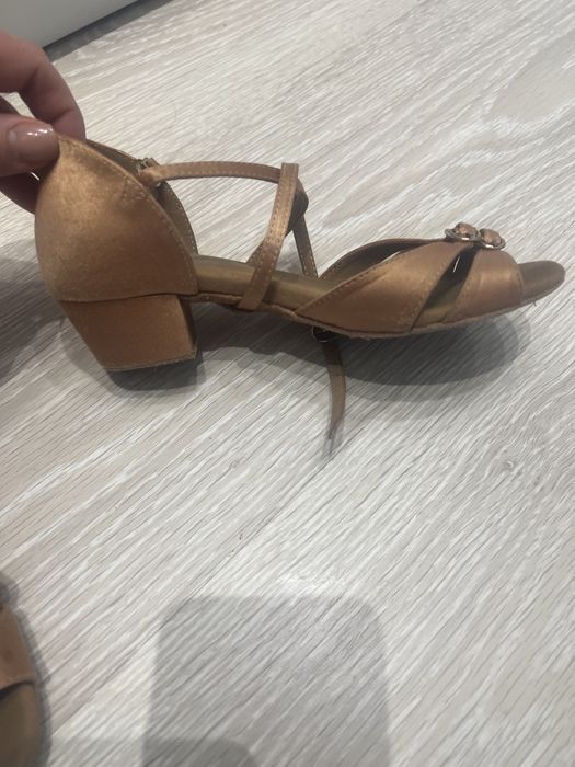 Туфли для бальных танцев