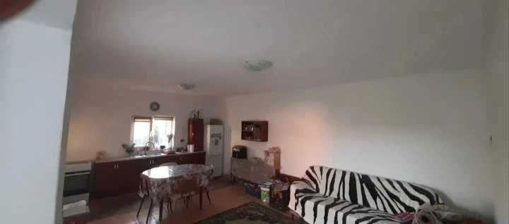 Casa de vanzare cu teren in Leordeni -Moara Mocanului- Arges