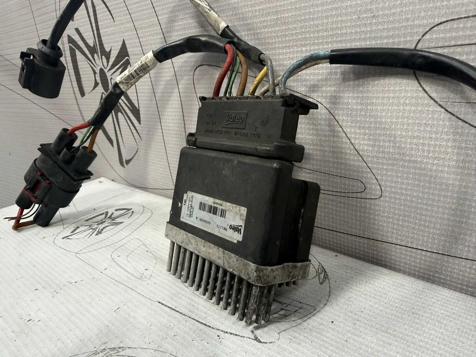 Modul electroventilator Valeo Audi A4 S4 B8 8K COD: 989460D 2009 / [2008-2015] / (5B2)