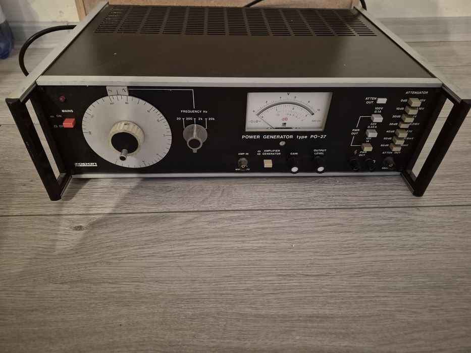 Generator de semnal de vânzare