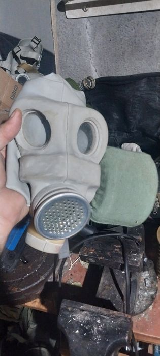 Продам противогазы