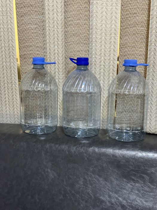 Продам пэт 5 литров