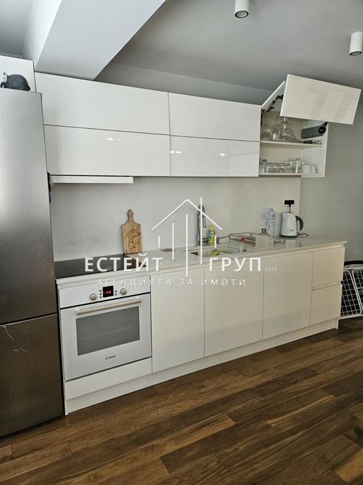 Продава се Двустаен апартамент в Варна, Център - 95 кв.м за 2169 €/кв.м - Снимка #3