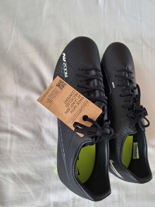 Футболни обувки NIKE Air Zoom Vapor 15 Academy FG/MG