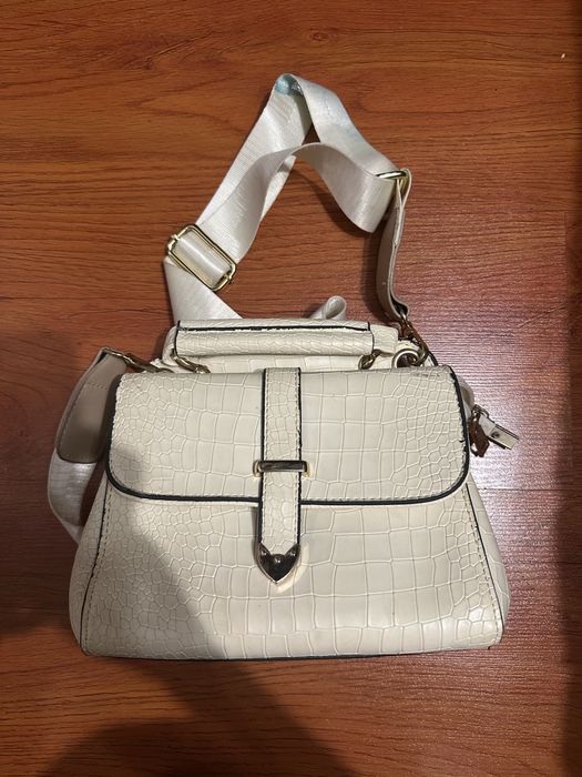 сумка с ремешком