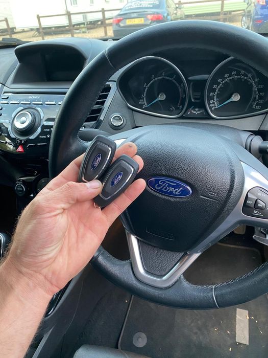Deblocare masina   Chei Auto    Programare chei   Craiova