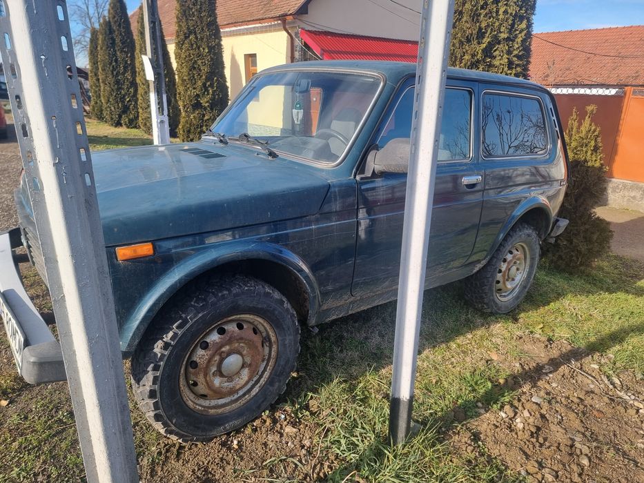 Lada Niva 1.7 benzina