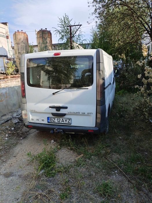 Dezmembrez opel vivaro fab 2004 stare perfecta de functionare