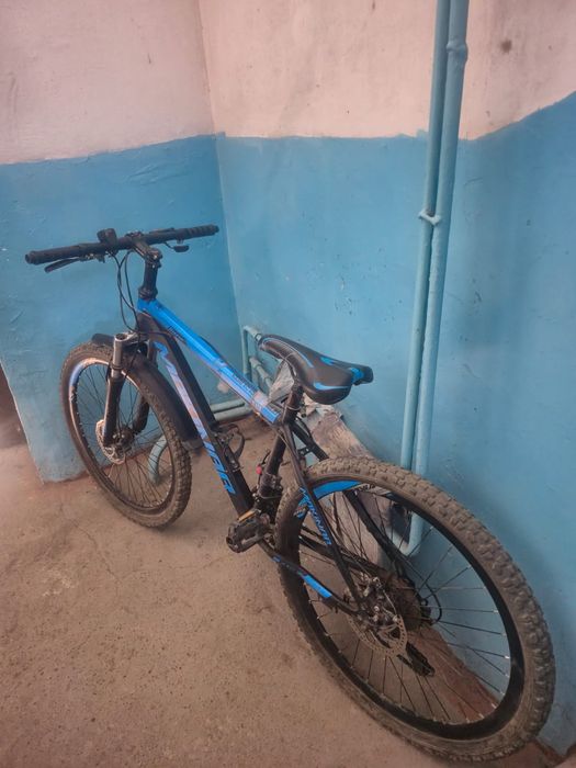 Велосипед синий цвет