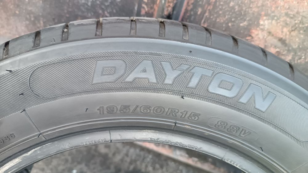 195/60/15 Dayton