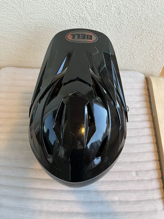 Каска за Downhill Bell (КАПАРИРАНА)